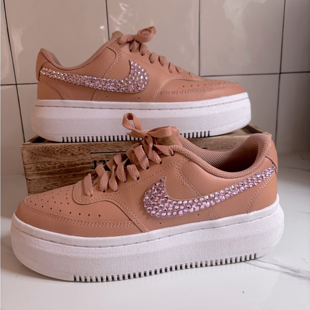 ❌SOLD❌ Size 8 nike court vision lows